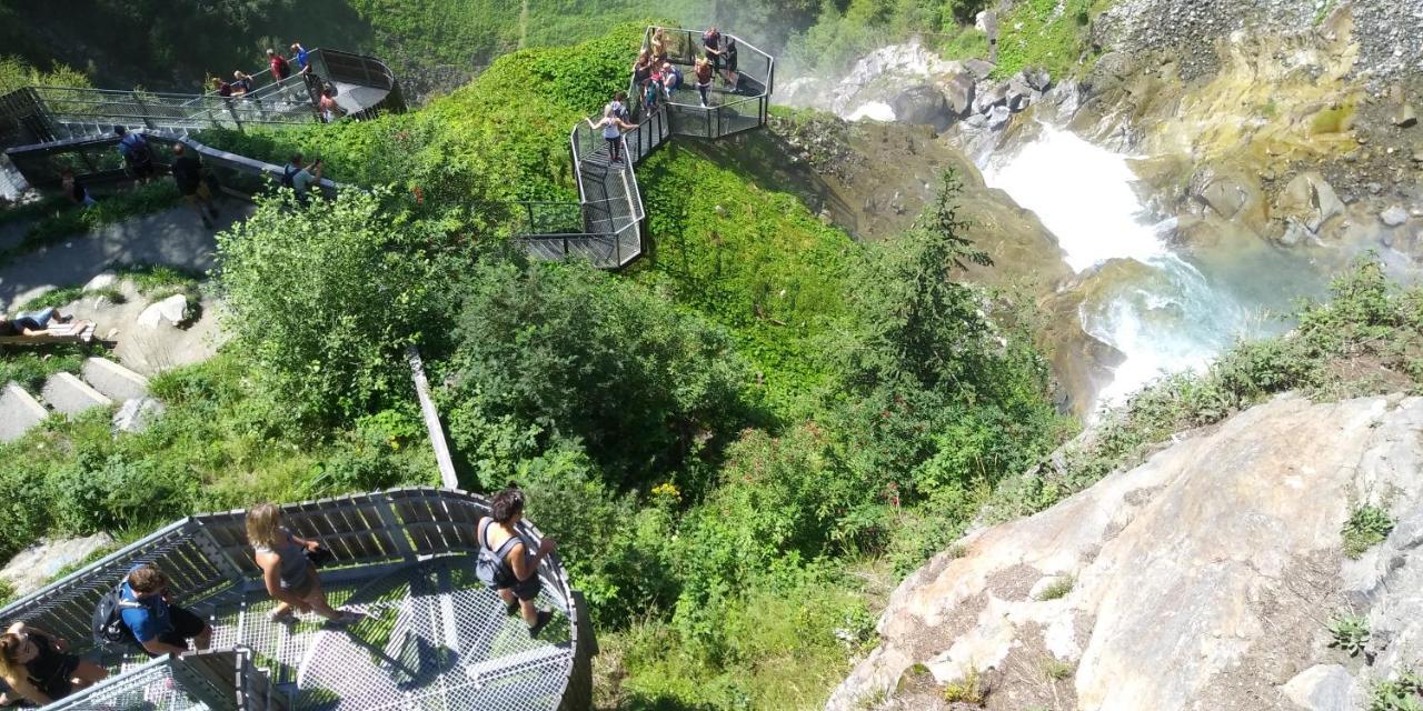 Gaestehaus Landhaus Tyrol Гріс-ім-Зелльрайн Екстер'єр фото