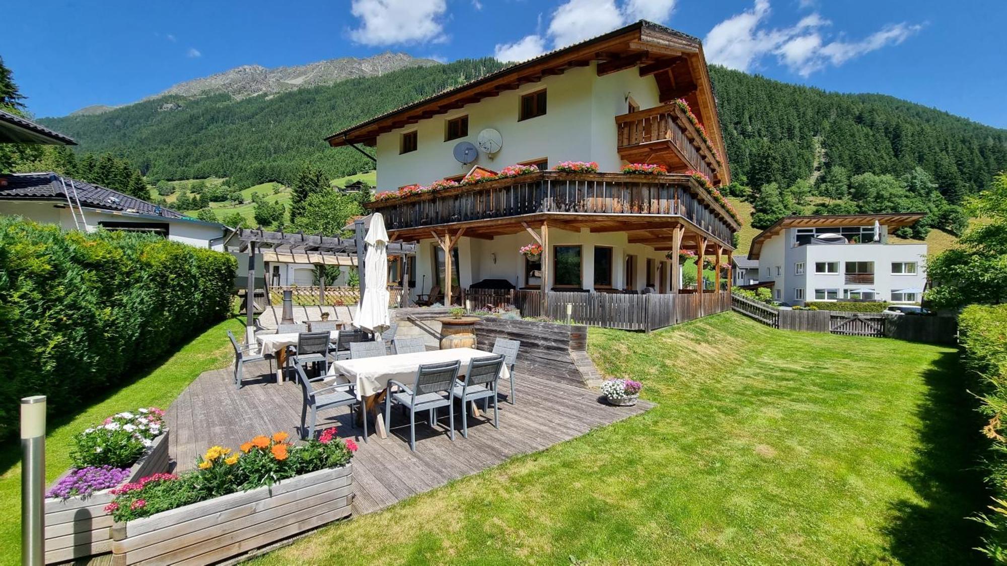 Gaestehaus Landhaus Tyrol Гріс-ім-Зелльрайн Екстер'єр фото